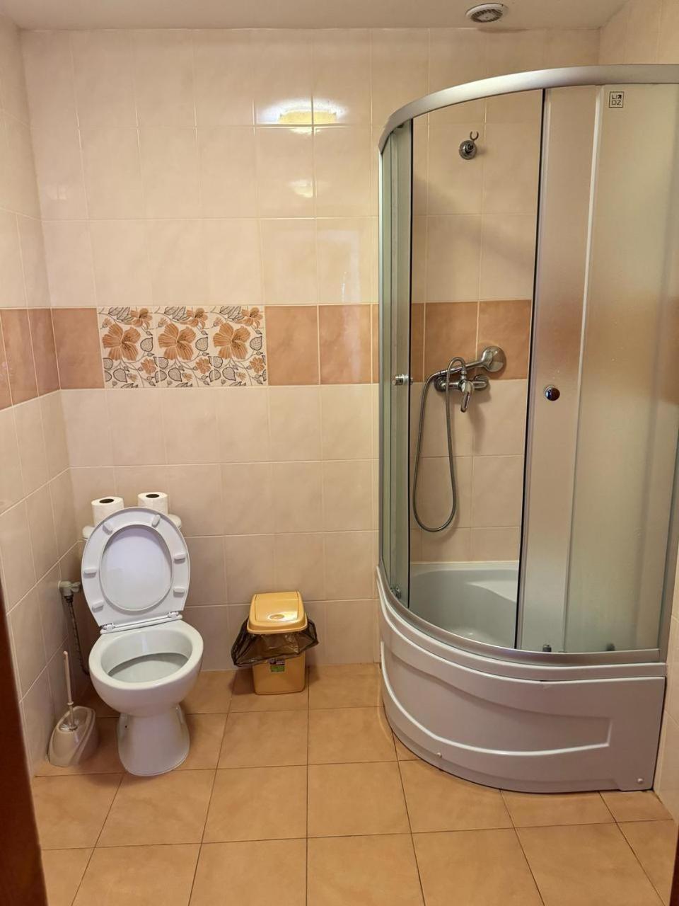 Hotel Горизонт à Dragobrat Extérieur photo